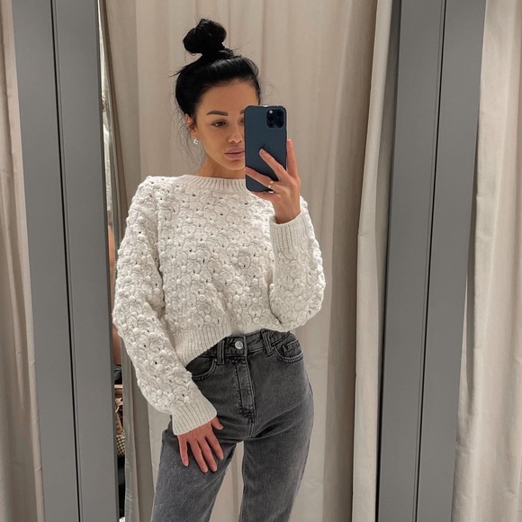Zara Sweaters - Zara Ecru Textured Knit Sweater